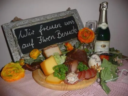 Raeucherhaeusel Herrnhut